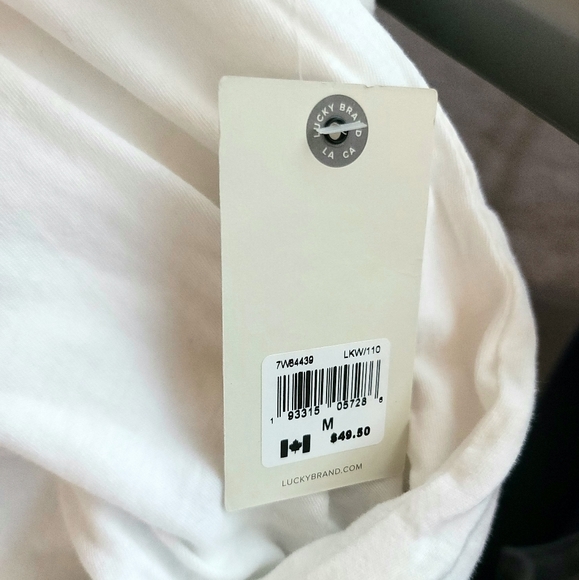 NWT Lucky Brand Women's Printed T- Shirt Size M - Picture 13 of 14
